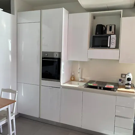 Front De - Parking Prive - Classe Meuble 3 Etoiles Apartament *
